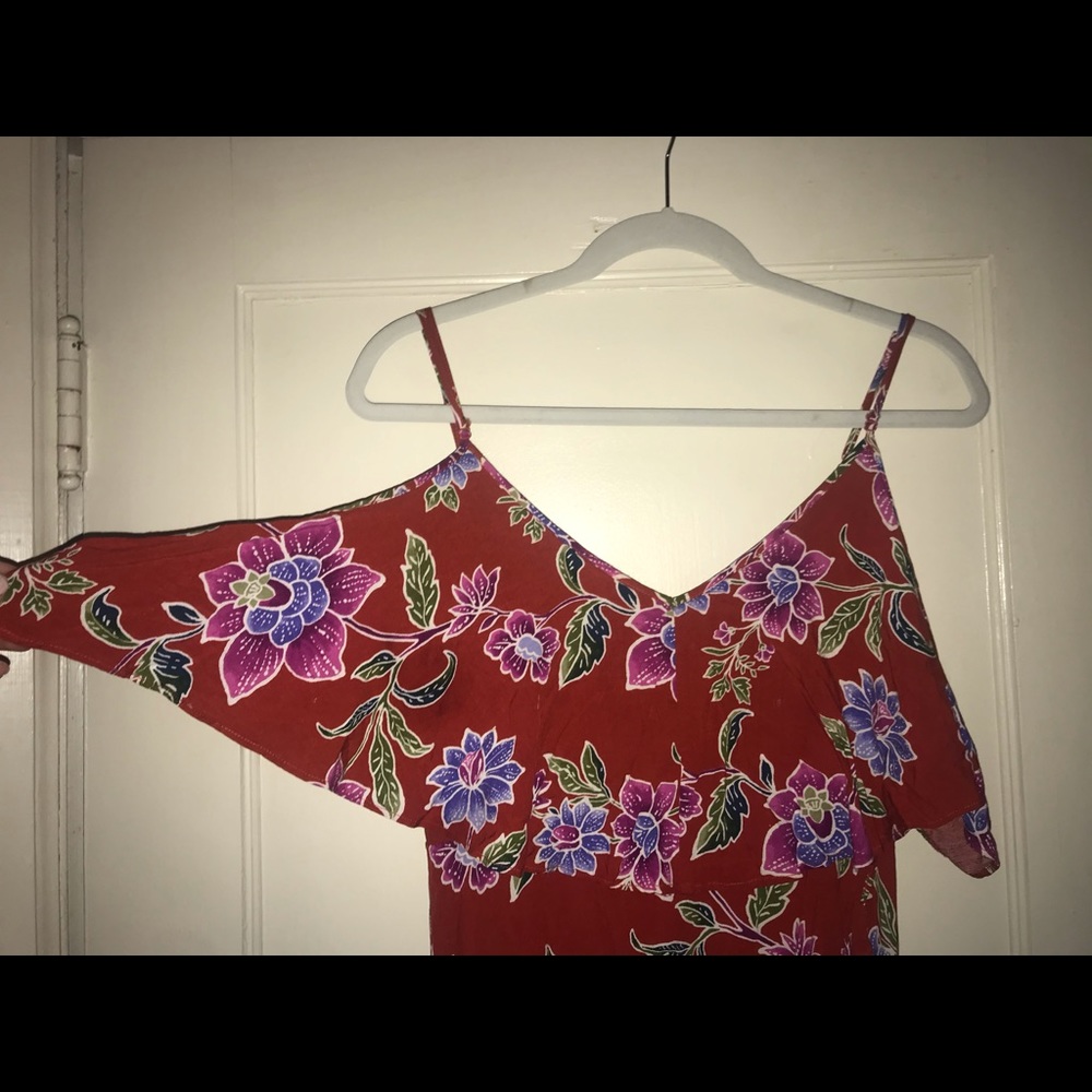 F21 ”cold shoulder” floral dress